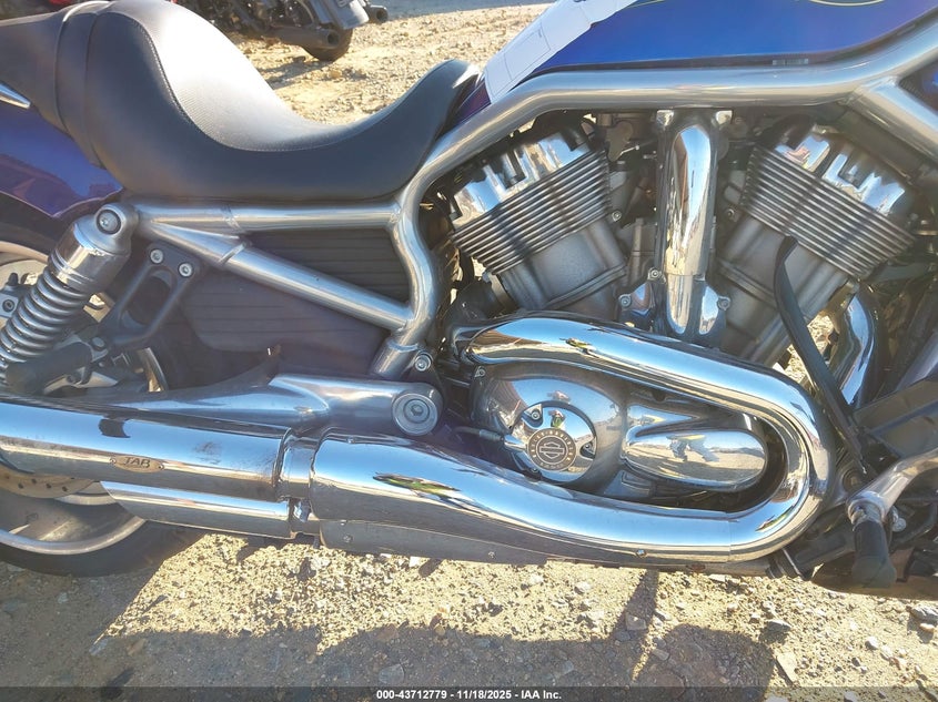 2009 Harley-Davidson Vrscaw VIN: 1HD1HFH119K807236 Lot: 43712779