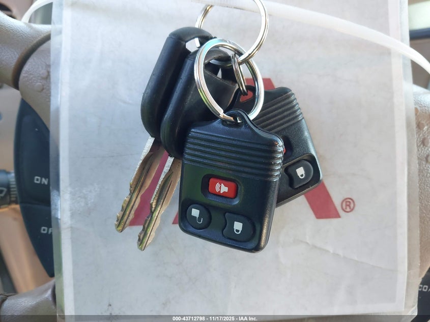 2002 Ford Explorer Sport Trac VIN: 1FMZU67E62UB66773 Lot: 43712798