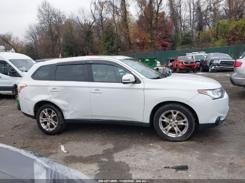2014 Mitsubishi Outlander Se VIN: JA4AZ3A33EZ010880 Lot: 43712809