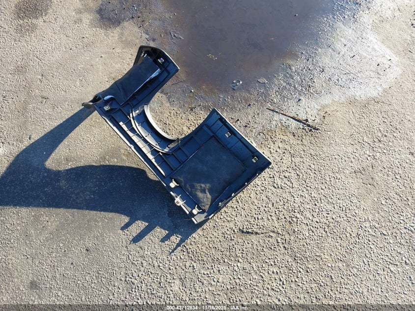 2016 Tesla Model S 60D/70D/75D/85D/90D VIN: 5YJSA1E29GF174893 Lot: 43712834