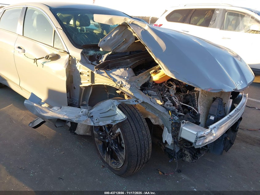 2022 Kia K5 Gt-Line VIN: 5XXG64J21NG158311 Lot: 43712856