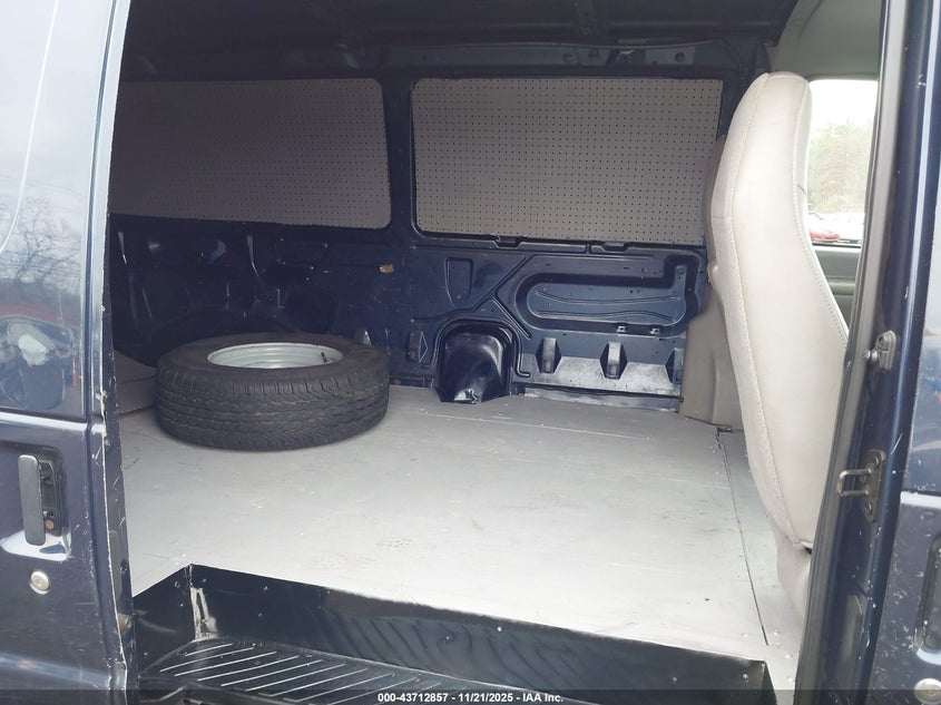 2001 Ford E-350 Super Duty Commercial/Recreational VIN: 1FTSS34L51HA02628 Lot: 43712857