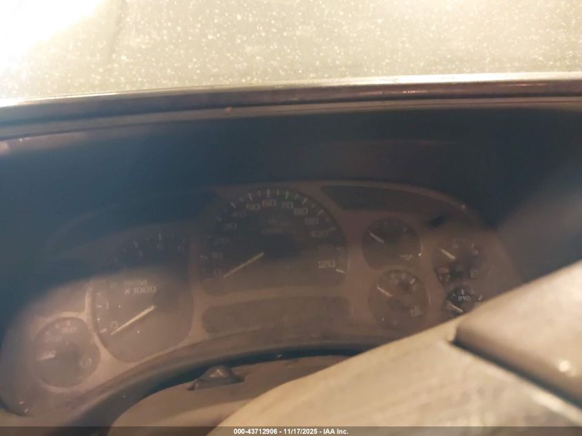 2003 GMC Yukon Denali VIN: 1GKEK63U33J209172 Lot: 43712906