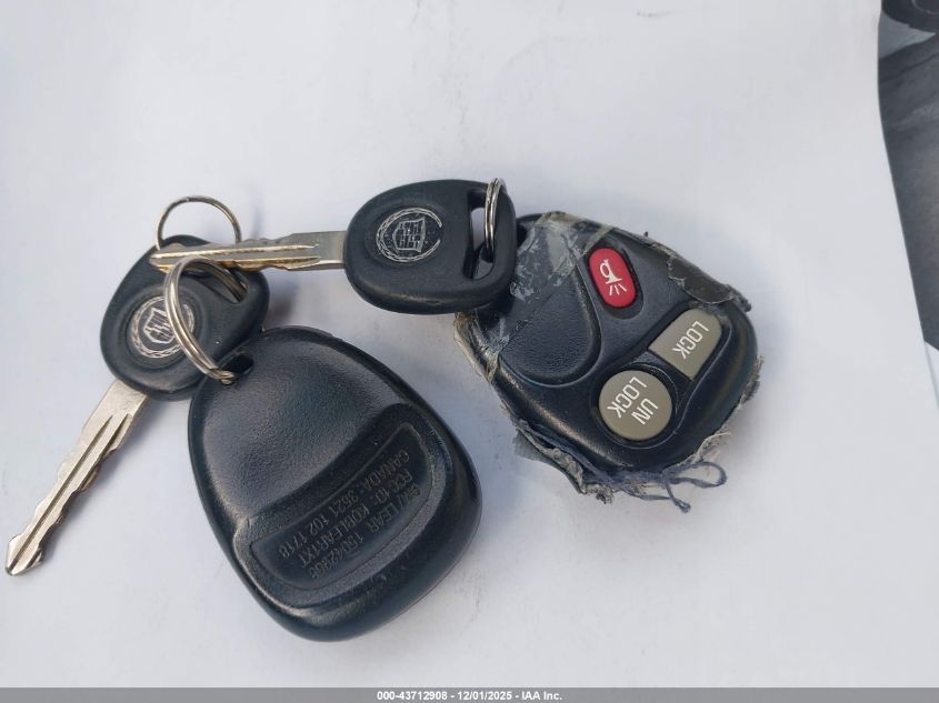 2002 Cadillac Escalade Standard VIN: 1GYEK63N42R109631 Lot: 43712908