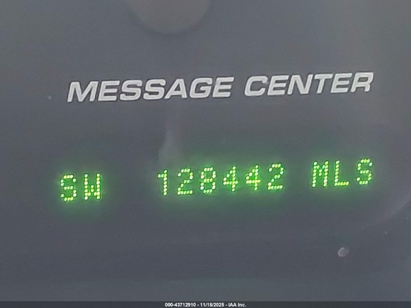 2002 Ford Explorer Limited VIN: 1FMZU75W92ZB97925 Lot: 43712910