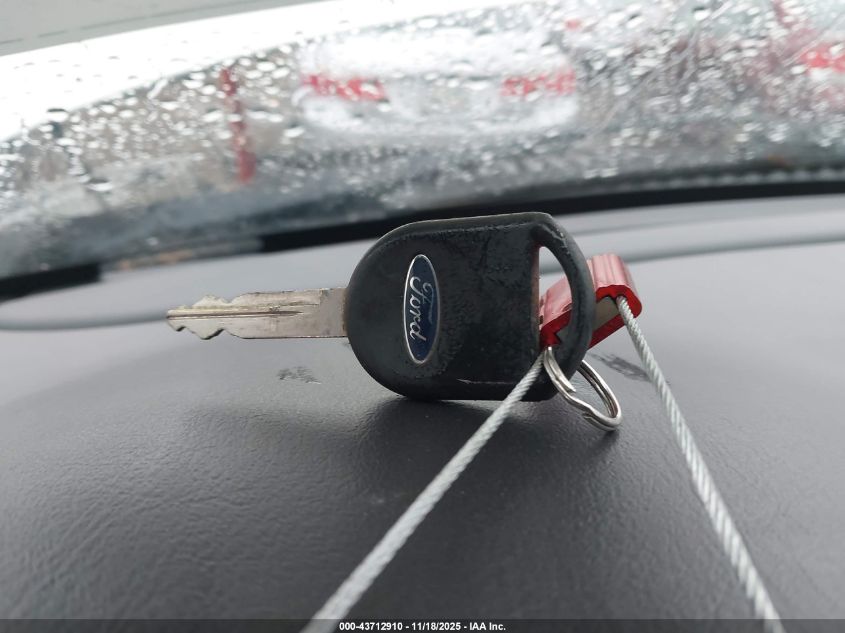 2002 Ford Explorer Limited VIN: 1FMZU75W92ZB97925 Lot: 43712910