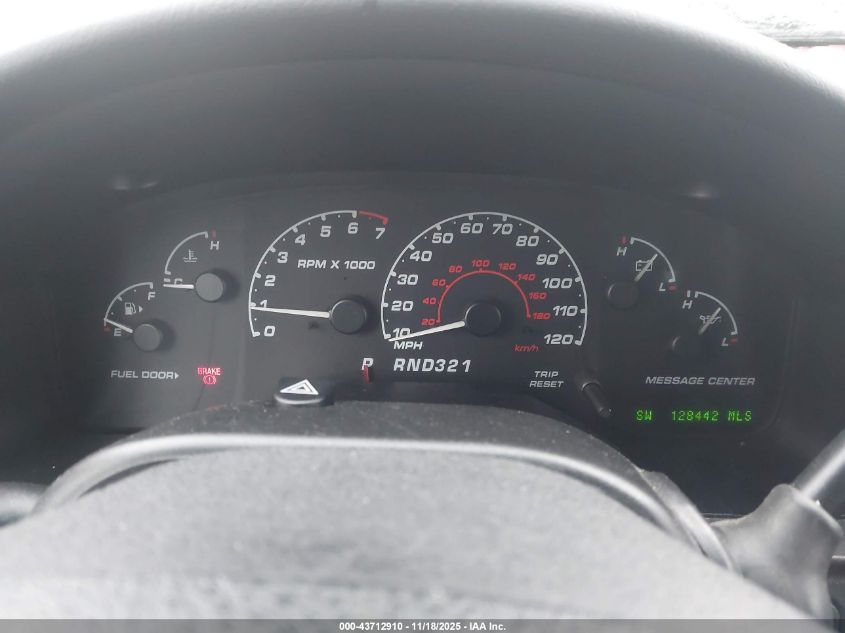 2002 Ford Explorer Limited VIN: 1FMZU75W92ZB97925 Lot: 43712910