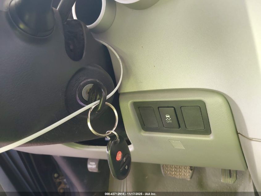 2007 Toyota Tundra Sr5 5.7L V8 VIN: 5TFSV54177X001657 Lot: 43712915