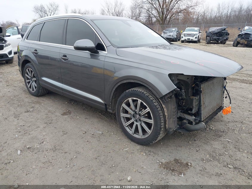 AUDI Q7 2.0T PREMIUM