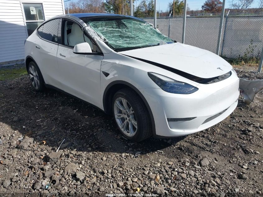TESLA MODEL Y AWD/LONG RANGE DUAL MOTOR ALL-WHEEL DRIVE