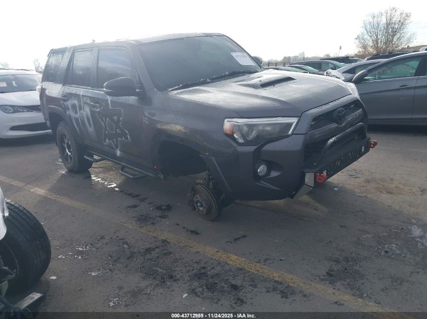 TOYOTA 4RUNNER SR5 PREMIUM