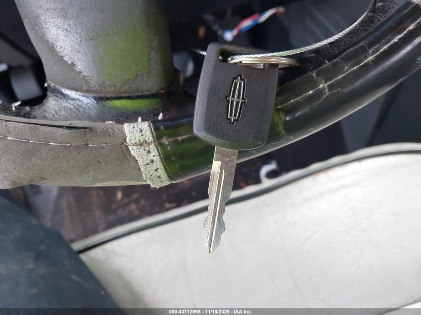 2006 Lincoln Mark Lt VIN: 5LTPW18526FJ00669 Lot: 43712998