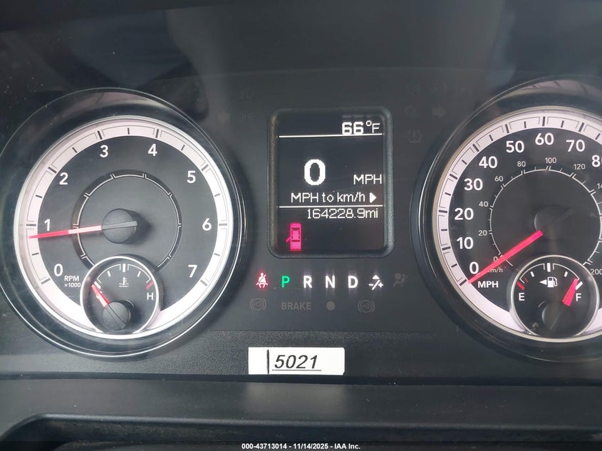 2019 Ram 1500 Classic Tradesman 4X4 6'4 Box VIN: 1C6RR7FGXKS640337 Lot: 43713014