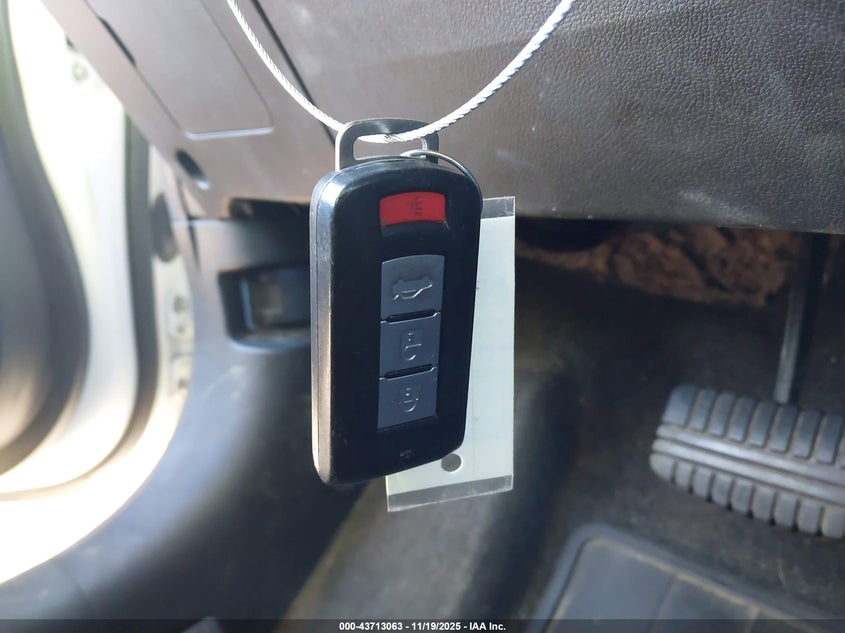 2017 Mitsubishi Mirage G4 Se VIN: ML32F4FJ0HH001048 Lot: 43713063