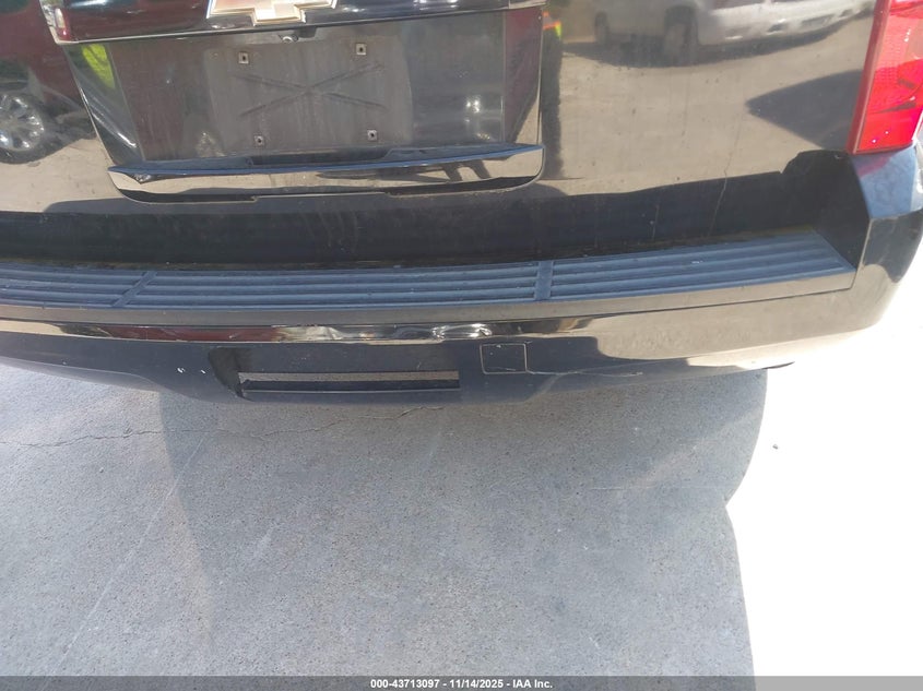 1GNLC2E01BR310138 2011 CHEVROLET TAHOE photo no. 6