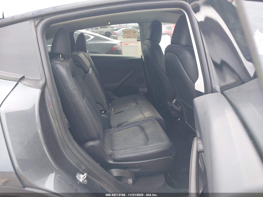 2023 Tesla Model Y Awd/Long Range Dual Motor All-Wheel Drive VIN: 7SAYGAEEXPF976827 Lot: 43713106