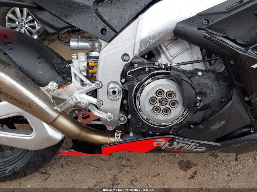 2021 Aprilia Rsv4 1100 Factory VIN: ZD4KYUB01MS000142 Lot: 43713146