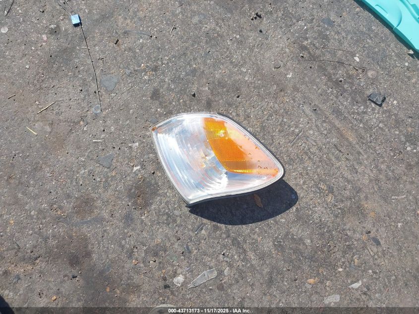 2005 Toyota Sequoia Limited V8 VIN: 5TDZT38A45S263478 Lot: 43713173