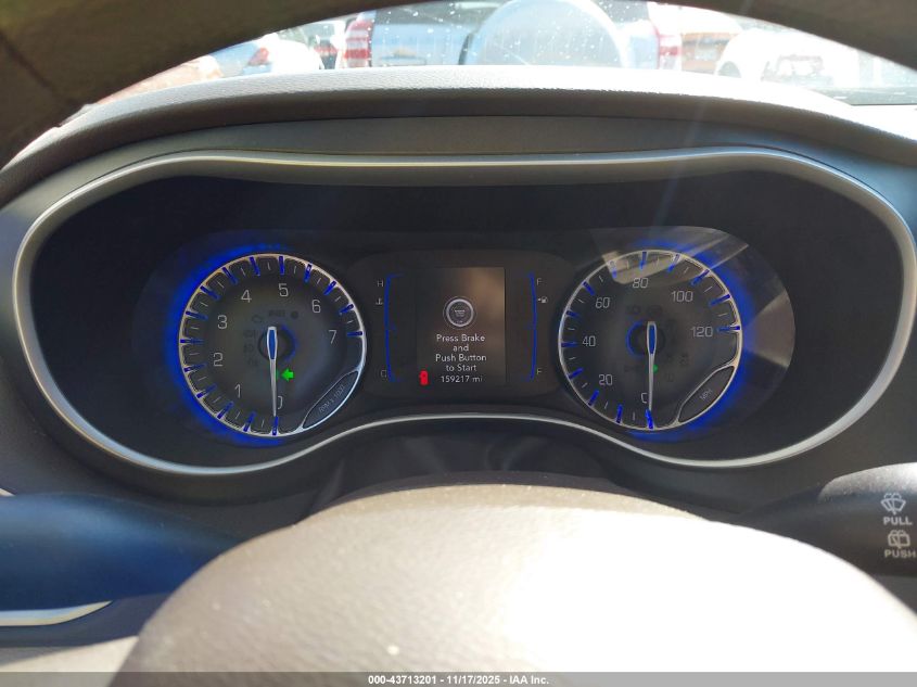 2020 Chrysler Pacifica Touring VIN: 2C4RC1FG9LR237444 Lot: 43713201