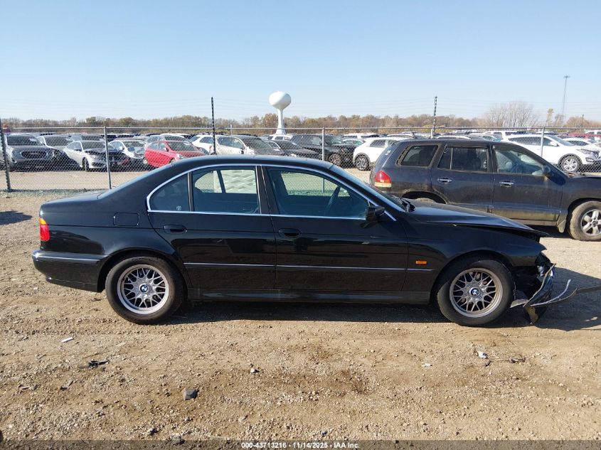 1999 BMW 528Ia VIN: WBADM6340XGU03921 Lot: 43713216