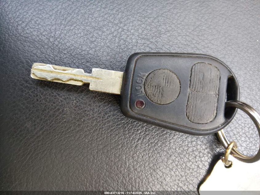 1999 BMW 528Ia VIN: WBADM6340XGU03921 Lot: 43713216