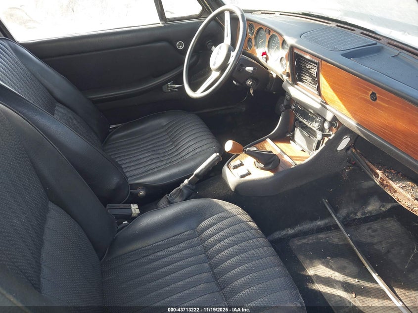 LE22312U 1973 TRIUMPH  photo no. 5