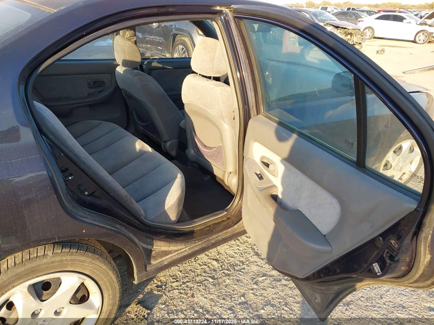 KMHDN46D75U176821 2005 HYUNDAI ELANTRA photo no. 8