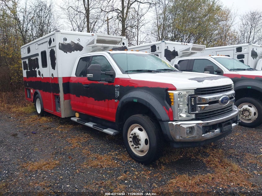 2017 Ford F-550 Chassis Xlt