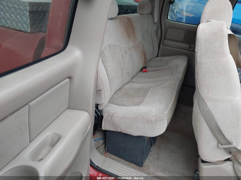 2002 Chevrolet Silverado 1500 Ls VIN: 2GCEC19T821396279 Lot: 43713257