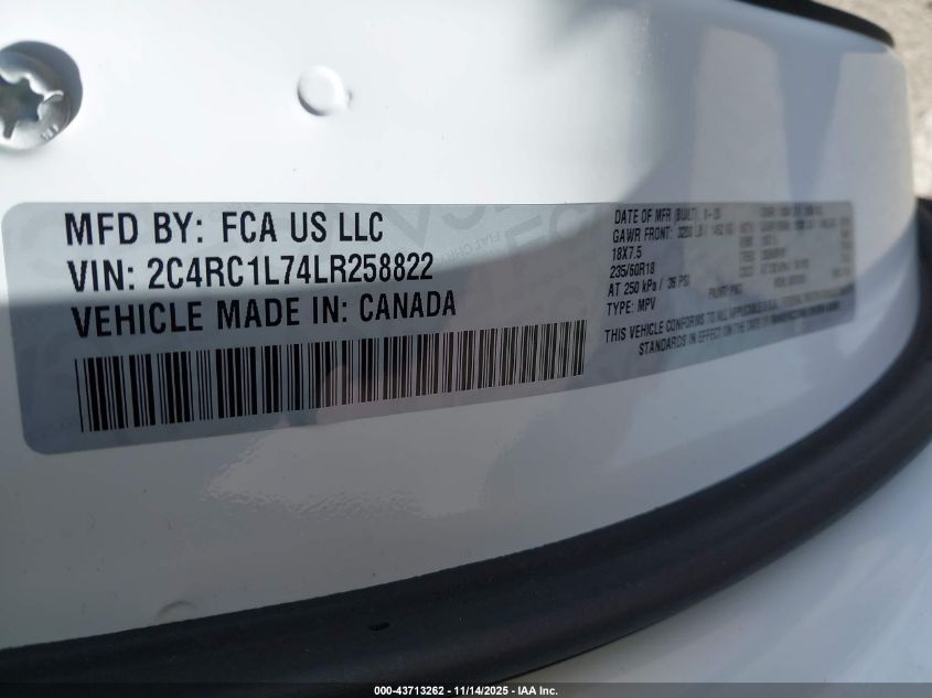 2020 Chrysler Pacifica Hybrid Touring L VIN: 2C4RC1L74LR258822 Lot: 43713262