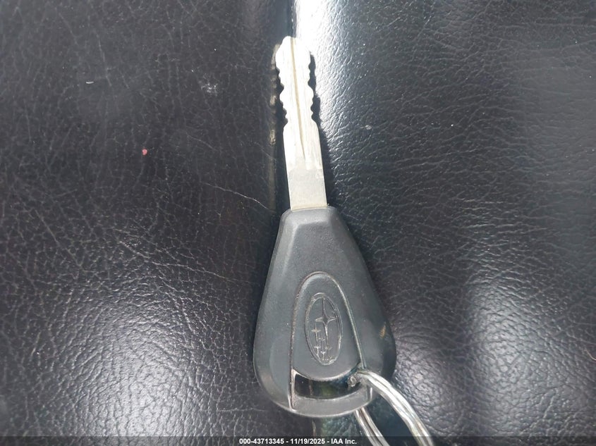 2005 Subaru Outback 2.5Xt VIN: 4S4BP68C656364199 Lot: 43713345