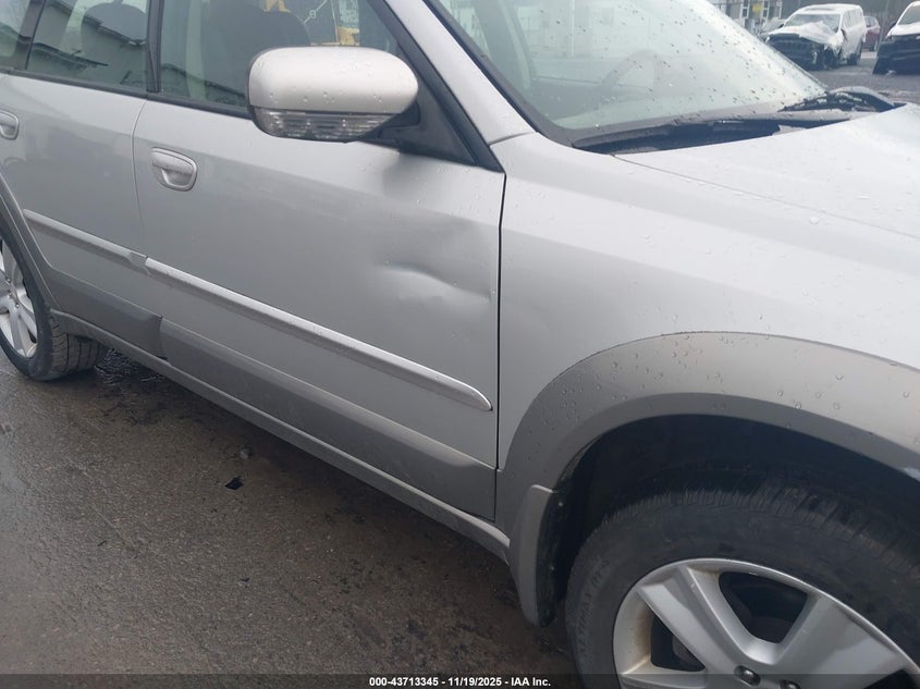 2005 Subaru Outback 2.5Xt VIN: 4S4BP68C656364199 Lot: 43713345