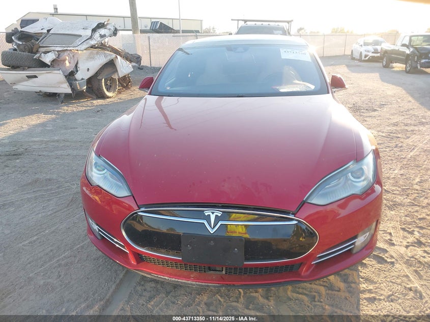 2015 Tesla Model S 85D/P85D VIN: 5YJSA1E42FF108430 Lot: 43713350