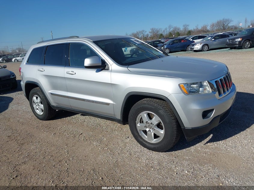 JEEP GRAND CHEROKEE LAREDO