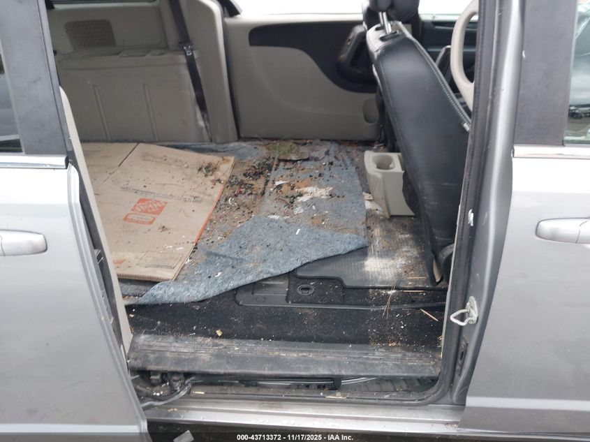 2018 Dodge Grand Caravan Sxt VIN: 2C4RDGCGXJR267800 Lot: 43713372