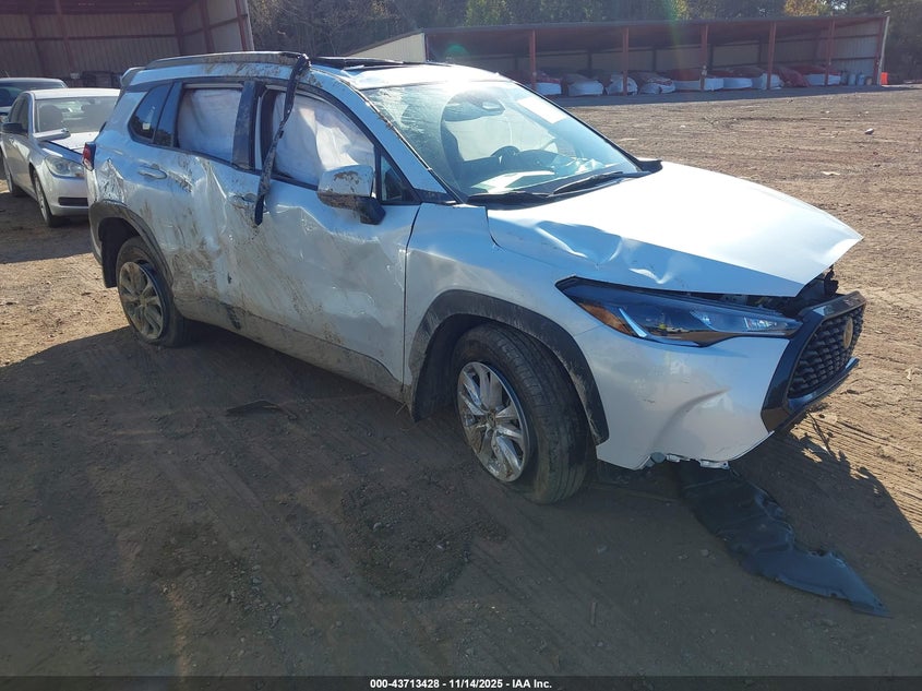 TOYOTA COROLLA CROSS LE