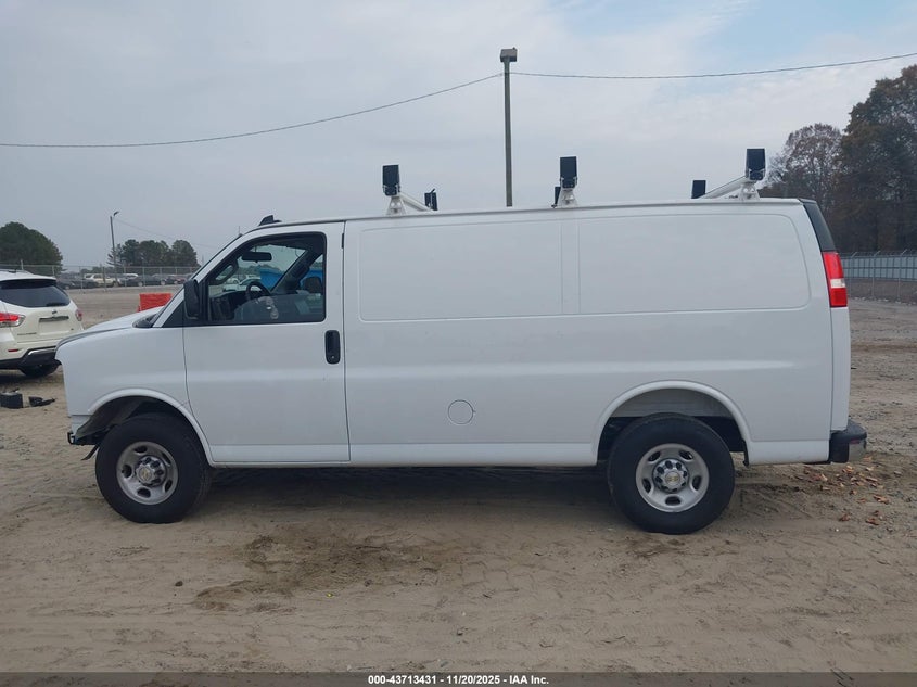 2025 Chevrolet Express Cargo Rwd 2500 Regular Wheelbase Wt VIN: 1GCWGAF76S1107812 Lot: 43713431