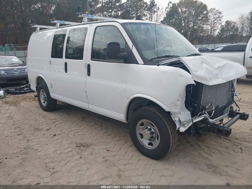CHEVROLET EXPRESS RWD 2500 REGULAR WHEELBASE WT