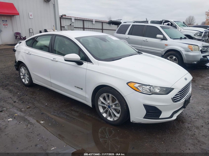 FORD FUSION HYBRID SE