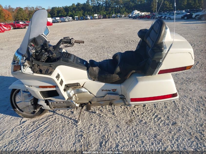 1997 Honda Gl1500 A/2 VIN: 1HFSC2204VA901369 Lot: 43713476