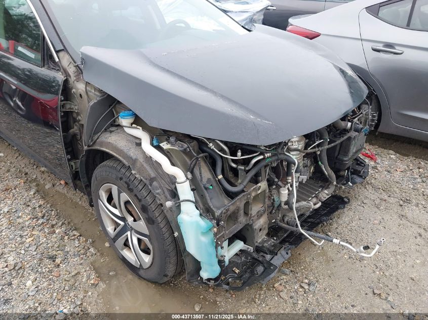 2018 Honda Civic Lx VIN: 2HGFC2F52JH562559 Lot: 43713507