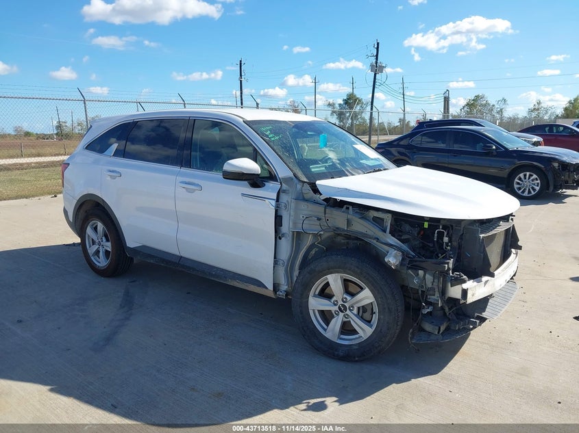 KIA SORENTO LX