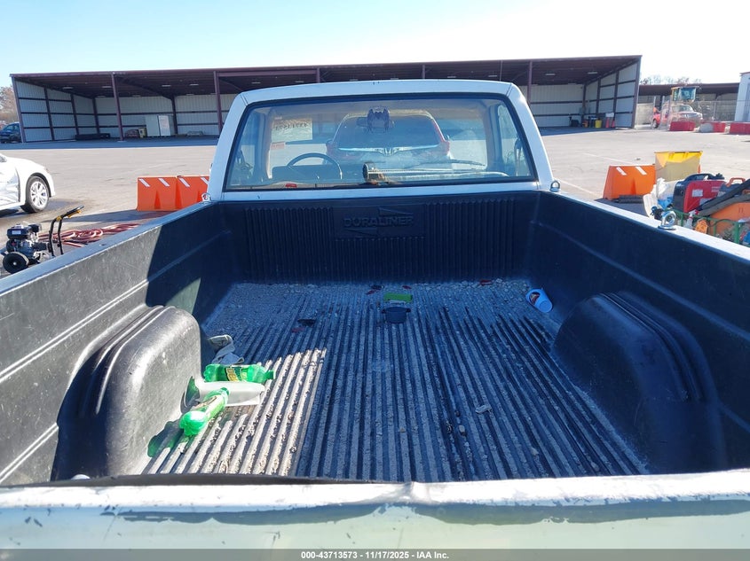 1988 Chevrolet Gmt-400 C1500 VIN: 1GCDC14Z0JZ100426 Lot: 43713573