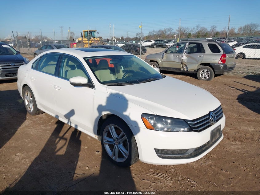 2014 VOLKSWAGEN PASSAT 1.8T SE - 1VWBS7A34EC053176