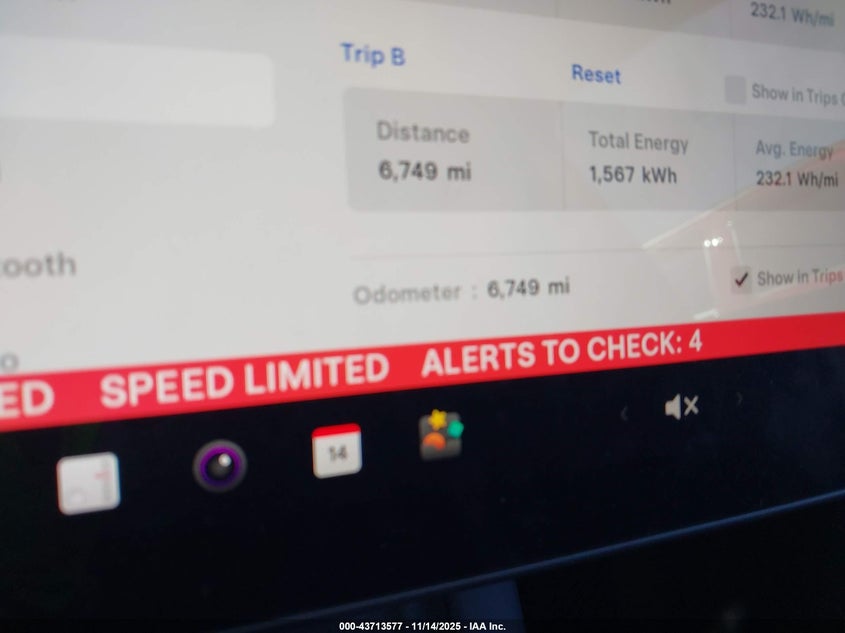 2025 Tesla Model Y Long Range Dual Motor Rear-Wheel Drive VIN: 7SAYGDED1SA365339 Lot: 43713577