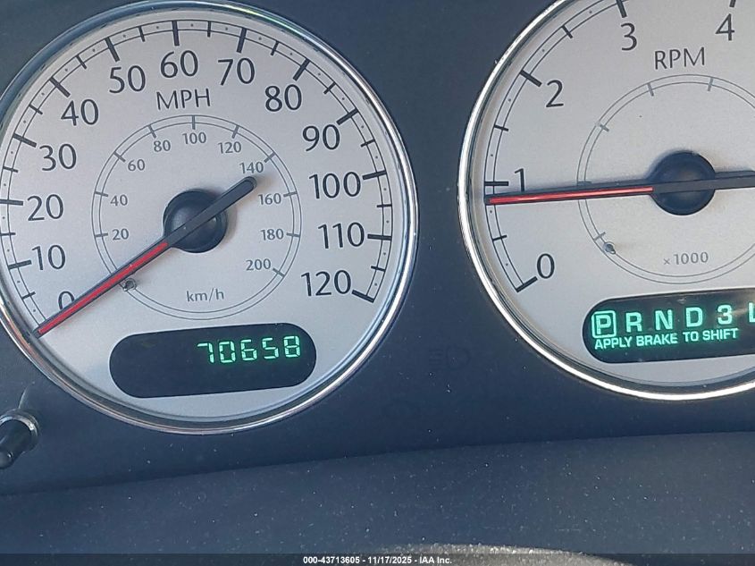 2006 Chrysler Town & Country Limited VIN: 2A4GP64L16R926711 Lot: 43713605