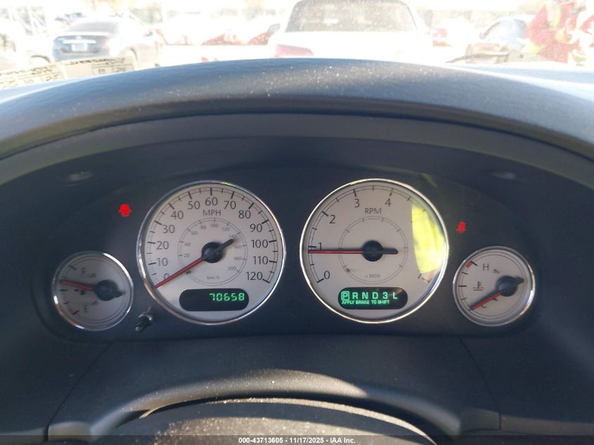 2006 Chrysler Town & Country Limited VIN: 2A4GP64L16R926711 Lot: 43713605