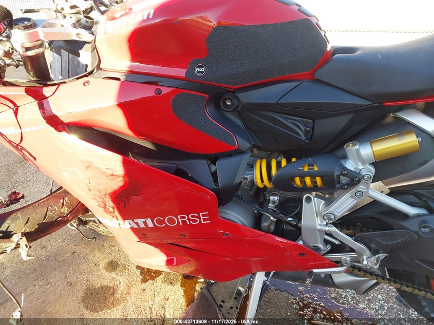 2016 Ducati Superbike 959 Panigale VIN: ZDM14B1W3GB003260 Lot: 43713609