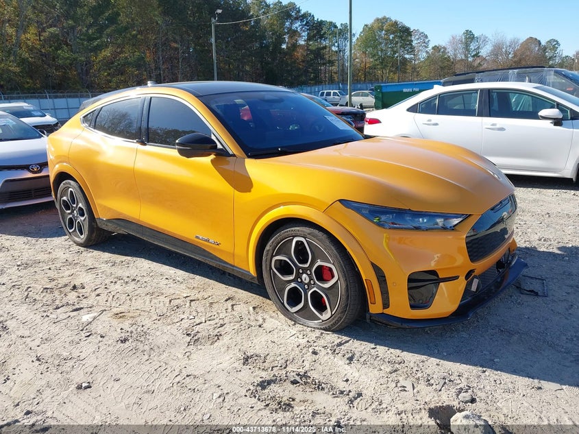 FORD MUSTANG MACH-E GT