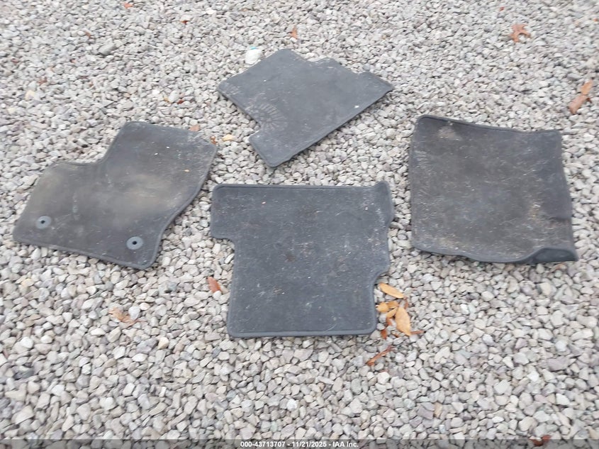 2017 Ford Escape Se VIN: 1FMCU9GD4HUC33006 Lot: 43713707